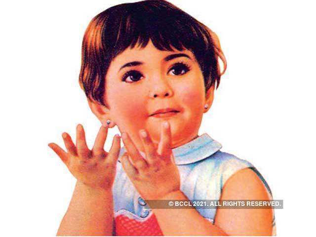 SAIKATMGenius's tweet photo. @coolfunnytshirt Parle G &amp; Pappu G https://t.co/vWfi0B0USP