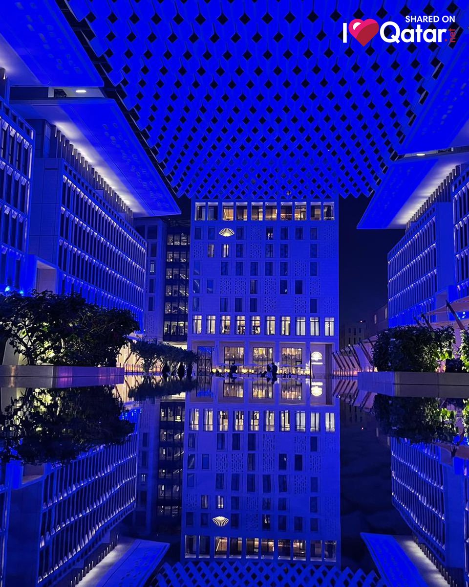 ILQLive's tweet photo. [PHOTOS] In support of #AutismAwarenessDay, buildings in #Qatar were lit up in blue💙

#iloveqatar #Qatar #doha #WorldAutismAwarenessDay #WAAD2021 #LightItUpBlue #LIUB #autism #worldautismday #celebratesdifferences #WorldAutismAwarenessDay2021 https://t.co/QOugOFt7Fl