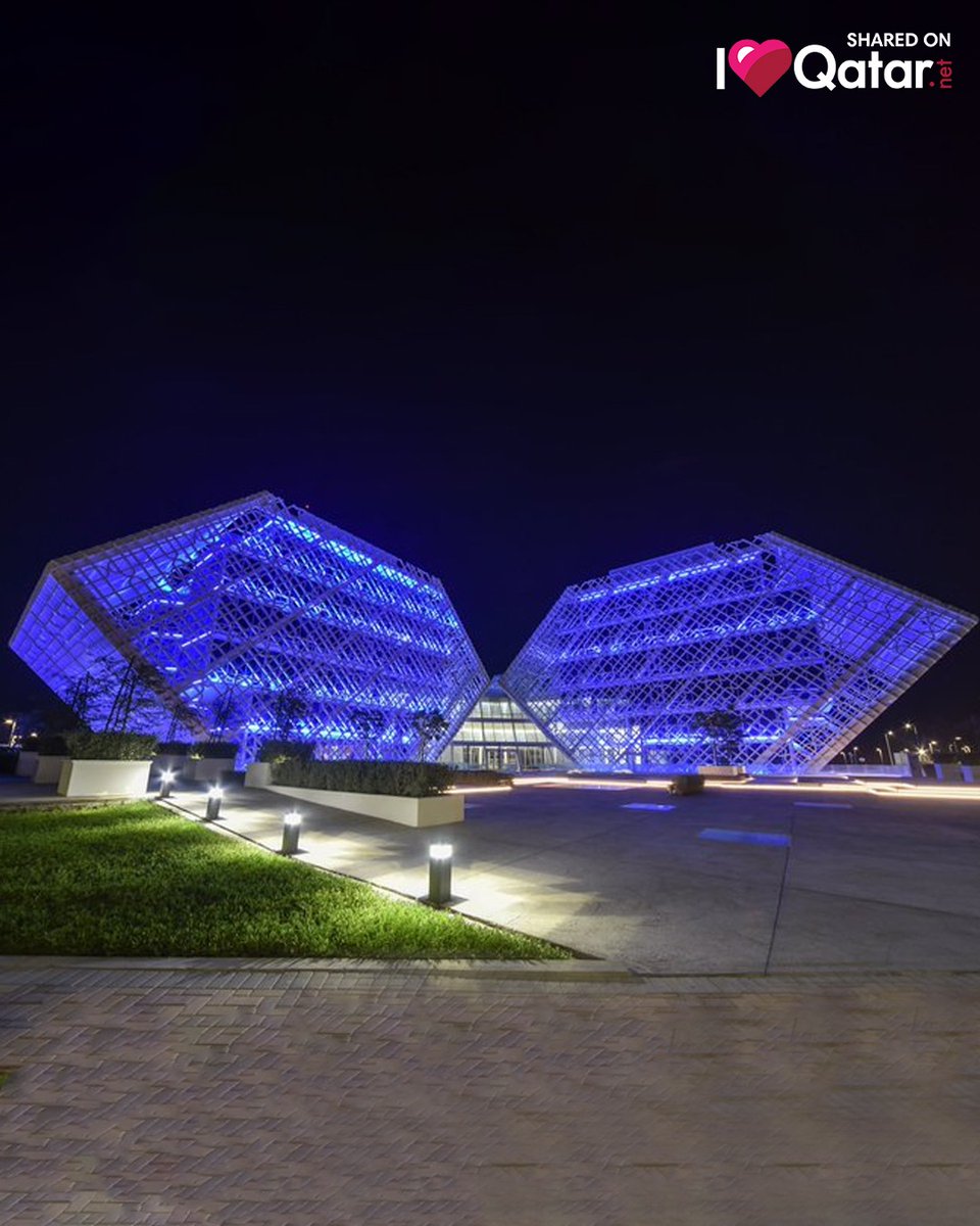 ILQLive's tweet photo. [PHOTOS] In support of #AutismAwarenessDay, buildings in #Qatar were lit up in blue💙

#iloveqatar #Qatar #doha #WorldAutismAwarenessDay #WAAD2021 #LightItUpBlue #LIUB #autism #worldautismday #celebratesdifferences #WorldAutismAwarenessDay2021 https://t.co/QOugOFt7Fl
