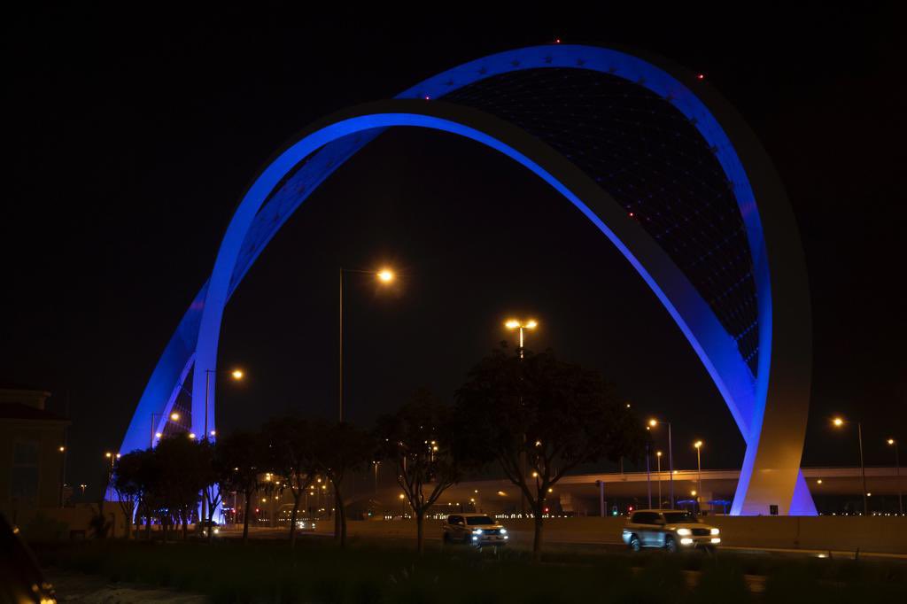 ILQLive's tweet photo. [PHOTOS] In support of #AutismAwarenessDay, buildings in #Qatar were lit up in blue💙

#iloveqatar #Qatar #doha #WorldAutismAwarenessDay #WAAD2021 #LightItUpBlue #LIUB #autism #worldautismday #celebratesdifferences #WorldAutismAwarenessDay2021 https://t.co/bYY5SbVC1e