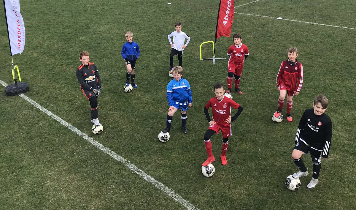 AFCCT's tweet photo. Afternoon groups from our Easter Coaching @asvabdn!
Great effort from all the players attending and we hope you all enjoyed the week πβ½οΈ
#AFCCTEasterCoaching π΄βͺοΈ https://t.co/0j9pBsAjxy
