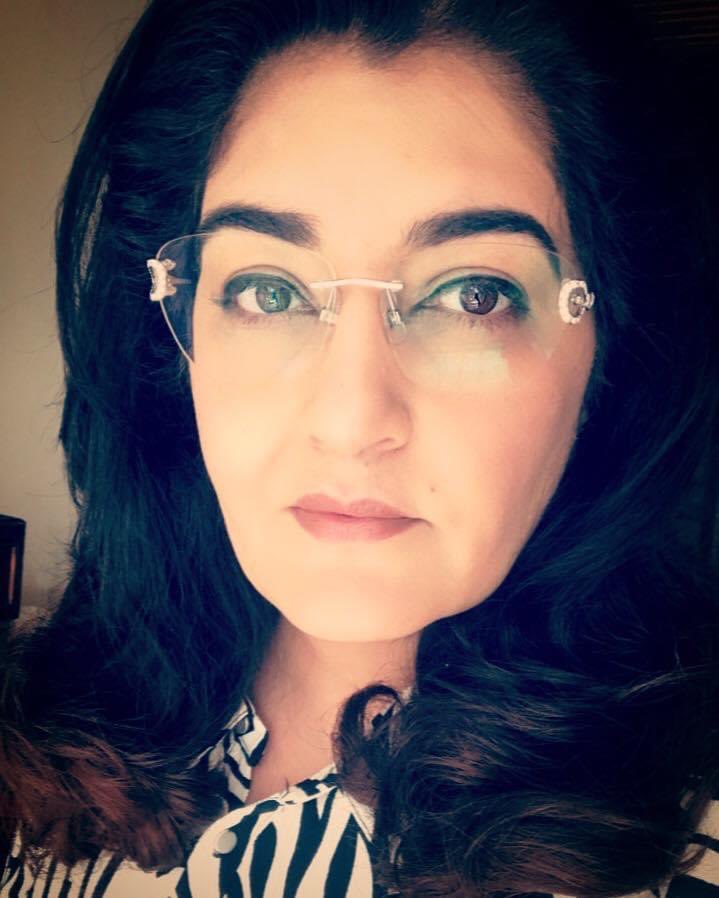 kamz26's tweet photo. I had my prescription put in Mummy’s spectacles. 💞
The things we do to never let go, to keep them around us...
#MissingMummy #CelebratingMummy #stylishmum #Swarovski #eyewear #kamz26 #kenya https://t.co/b5NCAohDeg