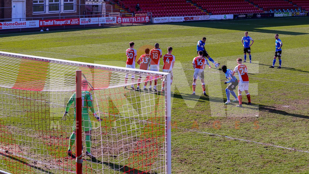 SammyFid's tweet photo. This free-kick from @ClarkeHarris in the 89th minute sealed the win for @theposhofficial at @ftfc πΈβ½οΈ
#GoalFriday | #PUFC | #FLEPET https://t.co/xslU4XYc44