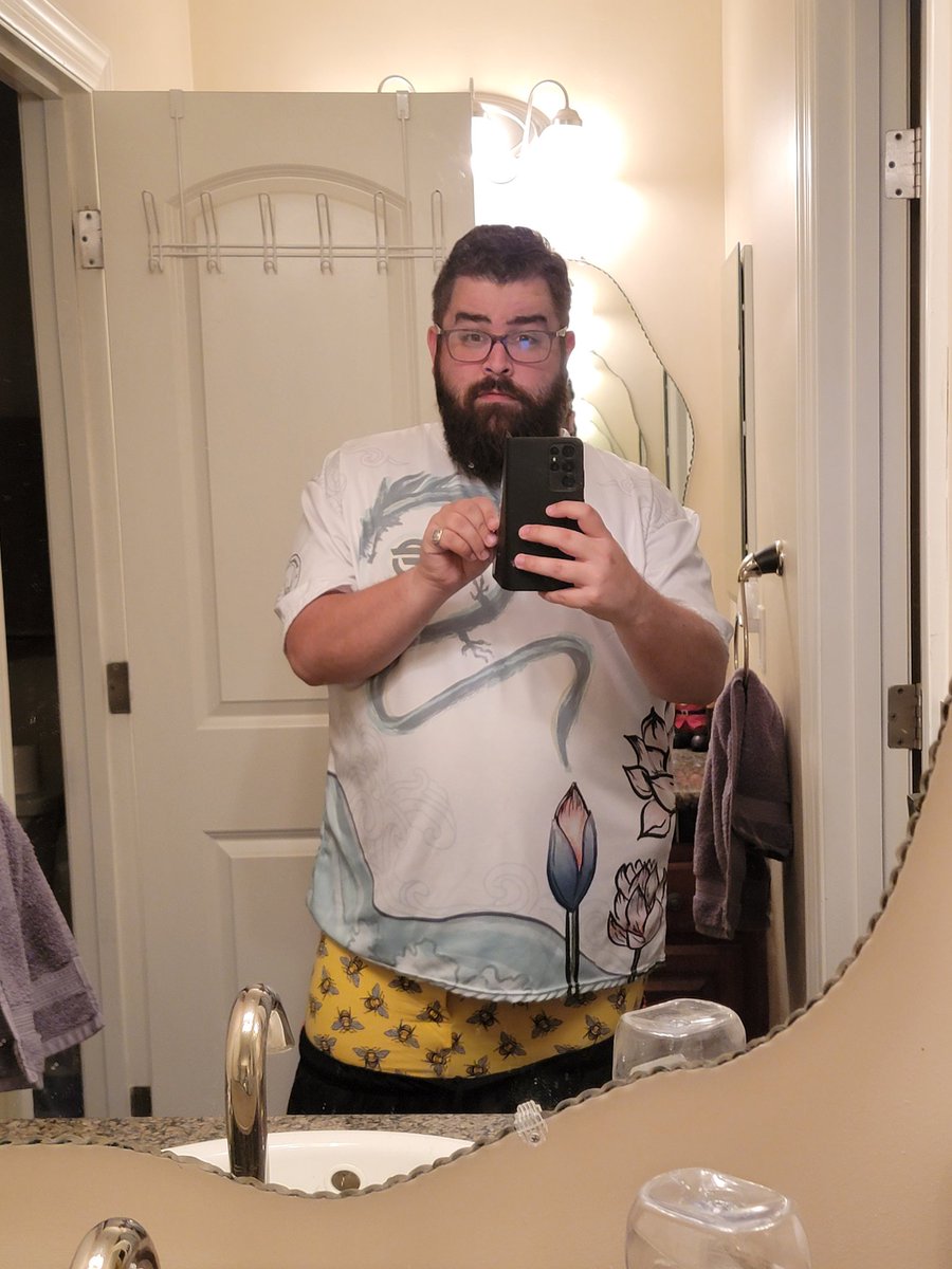 BonzaPlays's tweet photo. Accidental @FlyQuest #BeeQuest x @MeUndies collab? Sorry for the somewhat lewd, mom https://t.co/oj1sn4n9Ji