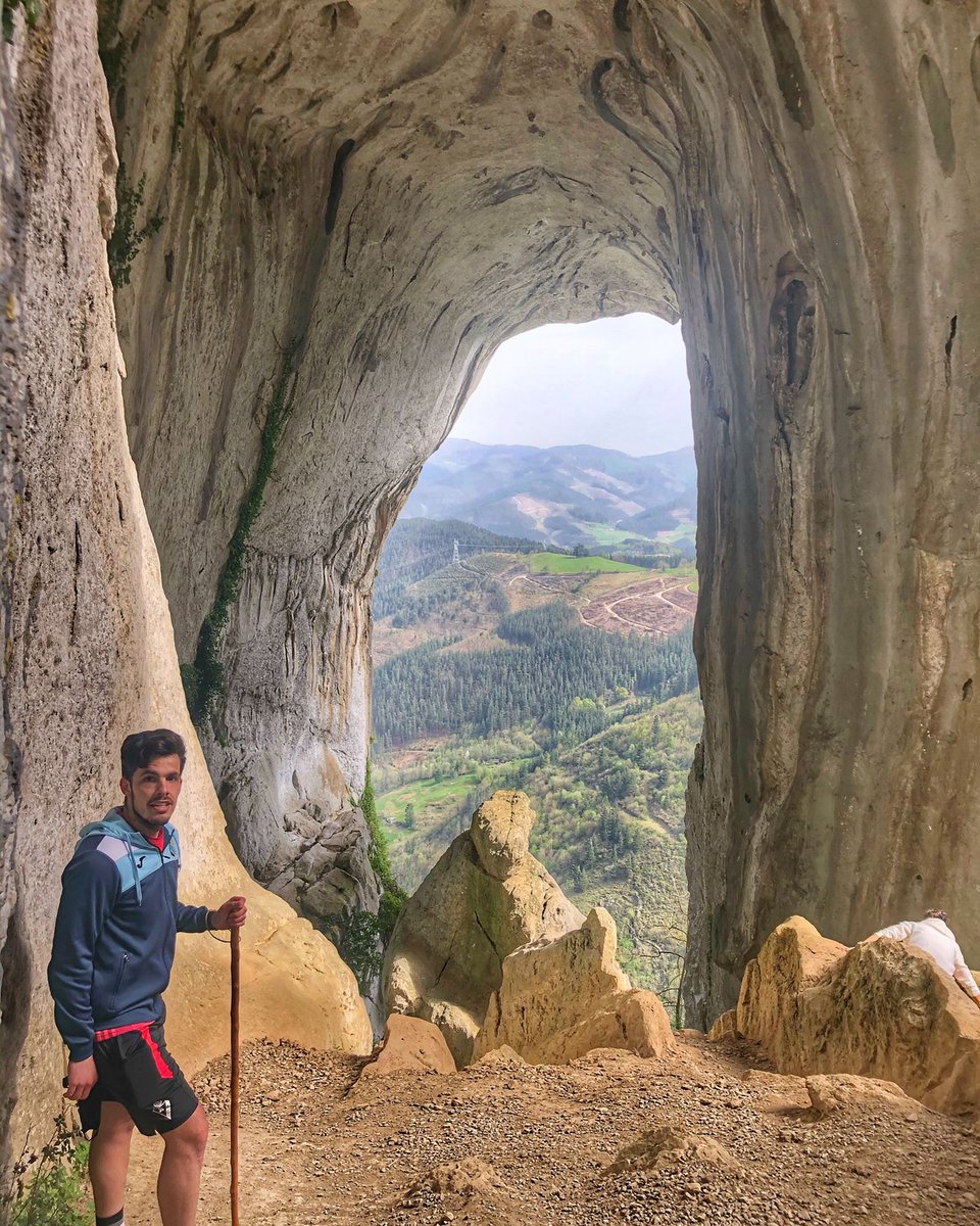 JorgeSantiago90's tweet photo. Hoyo en uno! 🏌️
#Gipuzkoa #gurebazterrak #Aitzulo https://t.co/WxRT4aERHD