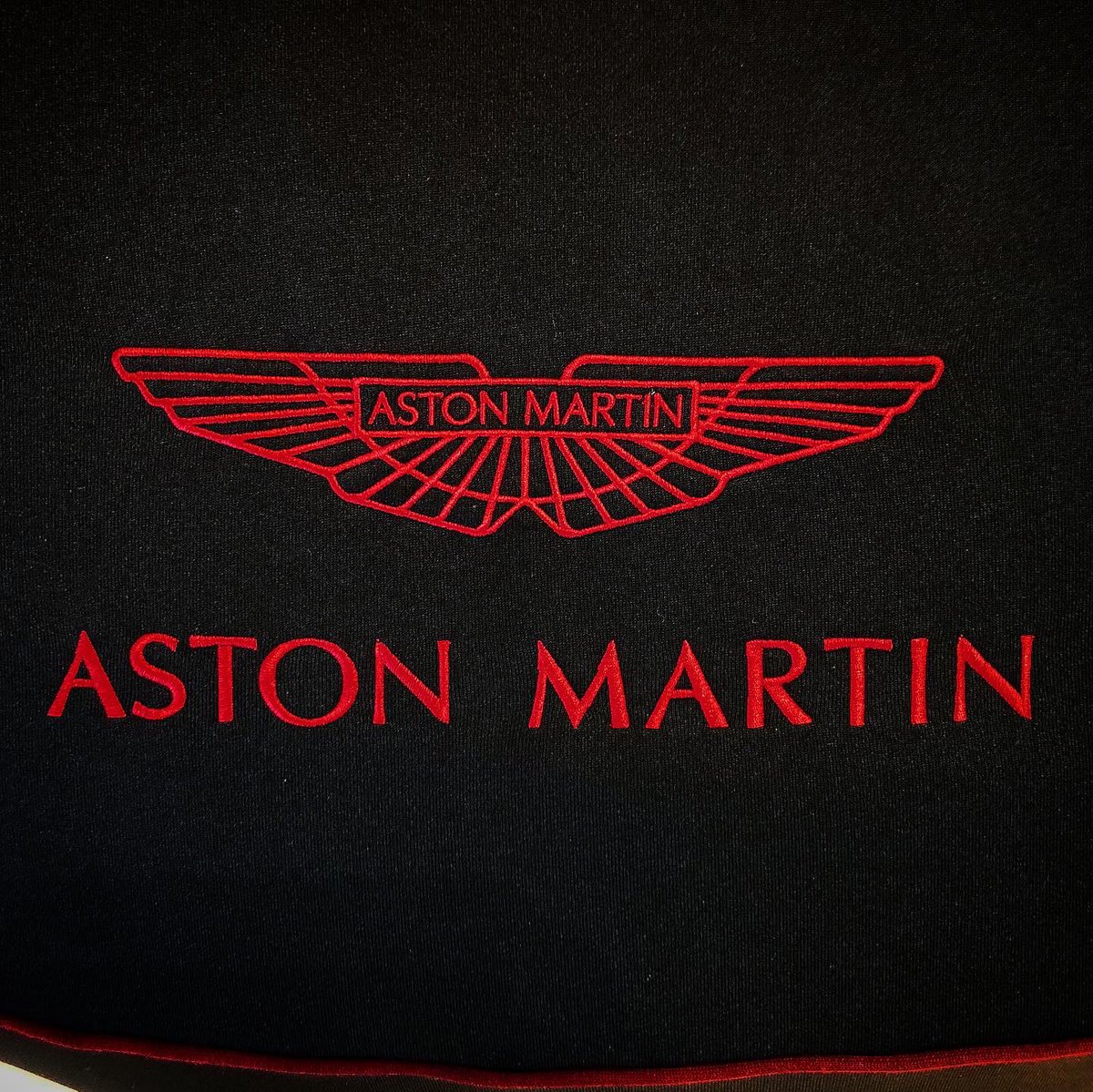EAGDC's tweet photo. See the DBS Superleggera 007 Edition Saturday before it heads to a new home. Only 25 exist worldwide. This is a unique opportunity to see this exceptionally rare #supercar in person.
@astonmartinamericas @exclusiveautomotivegroup #007 #007edition #jamesbond007 #007style https://t.co/BxQC8DkDBW