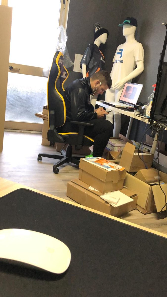 BeathsCommunity's tweet photo. 😎 all work and no play... make us the BEST company ever!
Aaaand, if you'd like to help us, here's a great way: https://t.co/ygR7D7DUTJ
You can now nominate #Beaths for the best apparel on ESPORTS APPAREL OF THE YEAR category (under CREATIVE)!
Thank you, tribe! https://t.co/QOWric10Ft