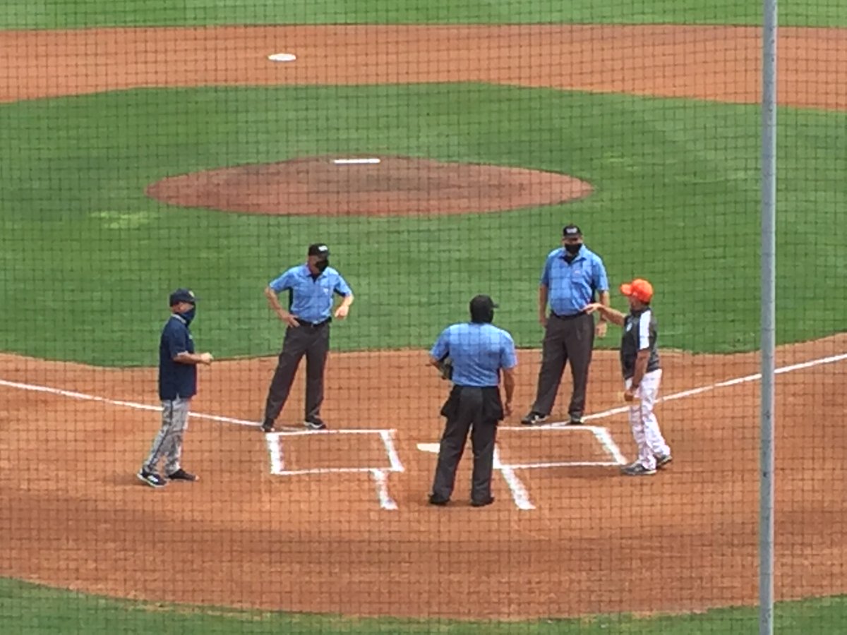 SoTxAthletix's tweet photo. #LetsPlayTwo #GameDayViews as #UTRGVbaseball hosts California Baptist in WAC play. #RallyTheValley https://t.co/ngwsTL3PrX