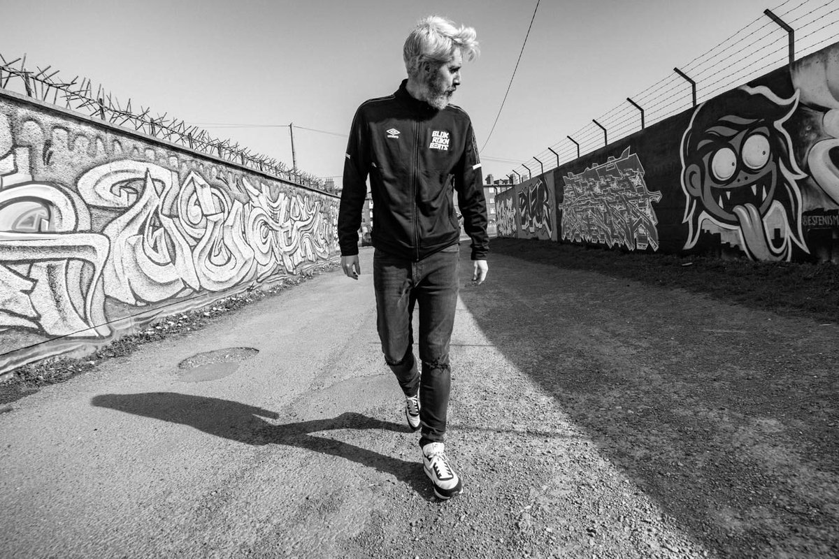 DecPierce's tweet photo. WIN the brand new #BlockRockinBeats x @UmbroIreland jacket before 10pm. All you’ve got to do is add #BlockRockinBeats #UmbroIreland to your tweets OR simply retweet this. I’ll announce the winner here later. Let’s play some choooons @TodayFM now 🙌🏽🔥💣 https://t.co/8dycofmRhA