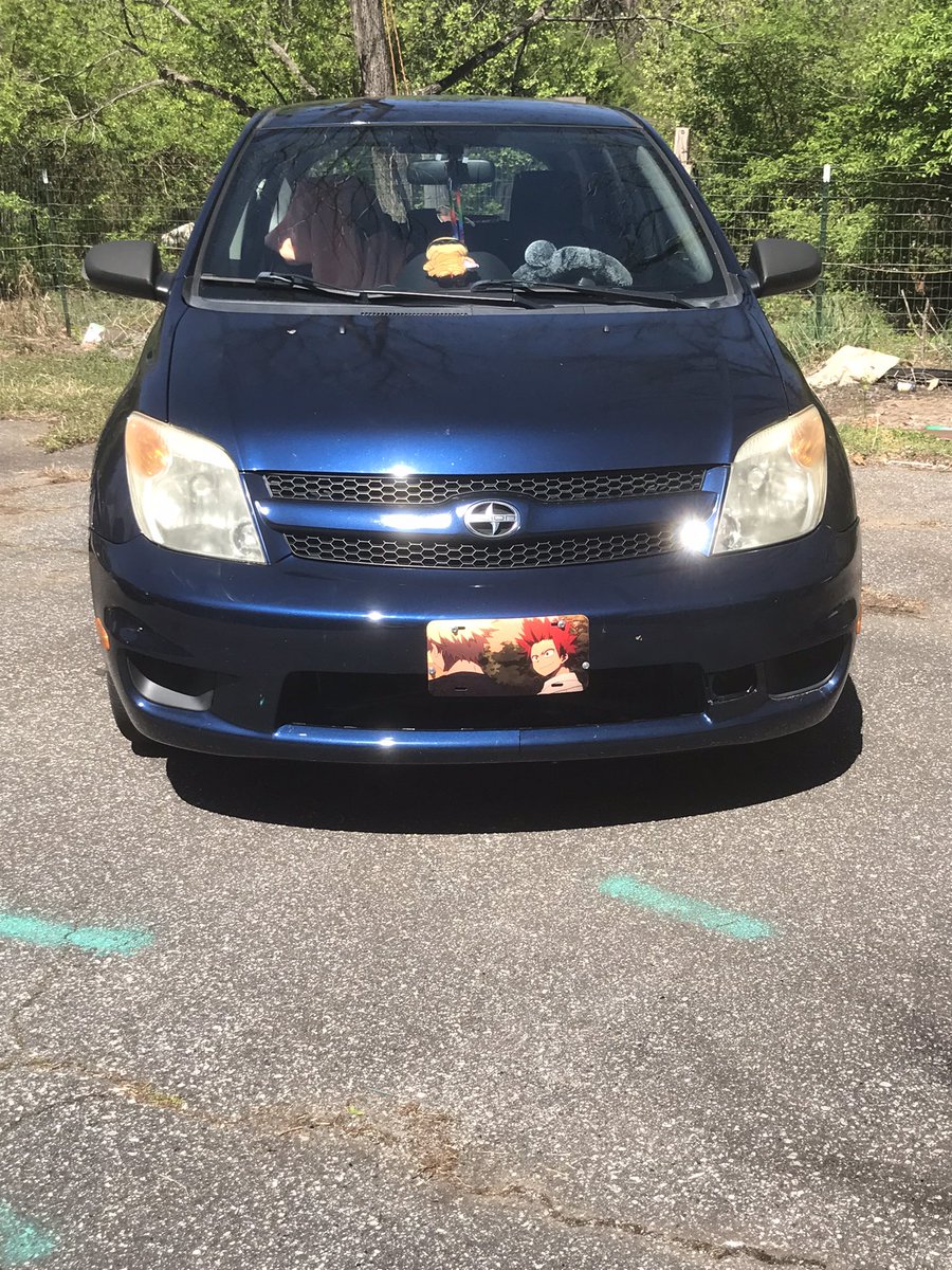 ThatGurlVampy's tweet photo. MY LICENSE PLATE MAHAHHA IM THAT THOT #kirishima #kiribaku #bakugoukatsuki https://t.co/ONbiDfCYfO