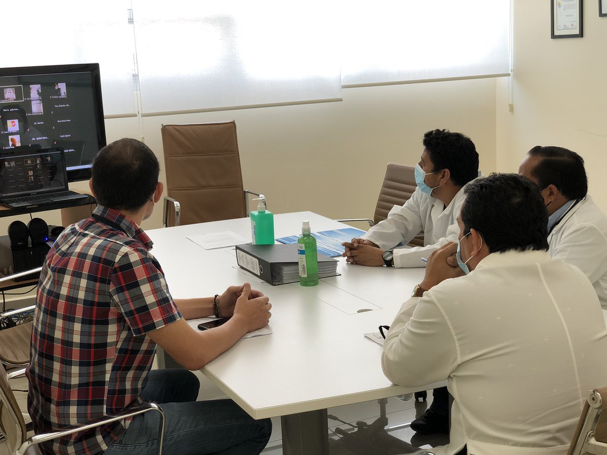 HGuayaquil's tweet photo. #AHORA | Autoridades @HGuayaquil, mantienen reunión de trabajo virtual con @Salud_CZ8, la cual tiene el objetivo de impulsar y definir estrategias de mejora continua que garanticen los servicios sanitarios de calidad para toda la comunidad. #ActivadosPorLaSalud https://t.co/bznpgXpoAC