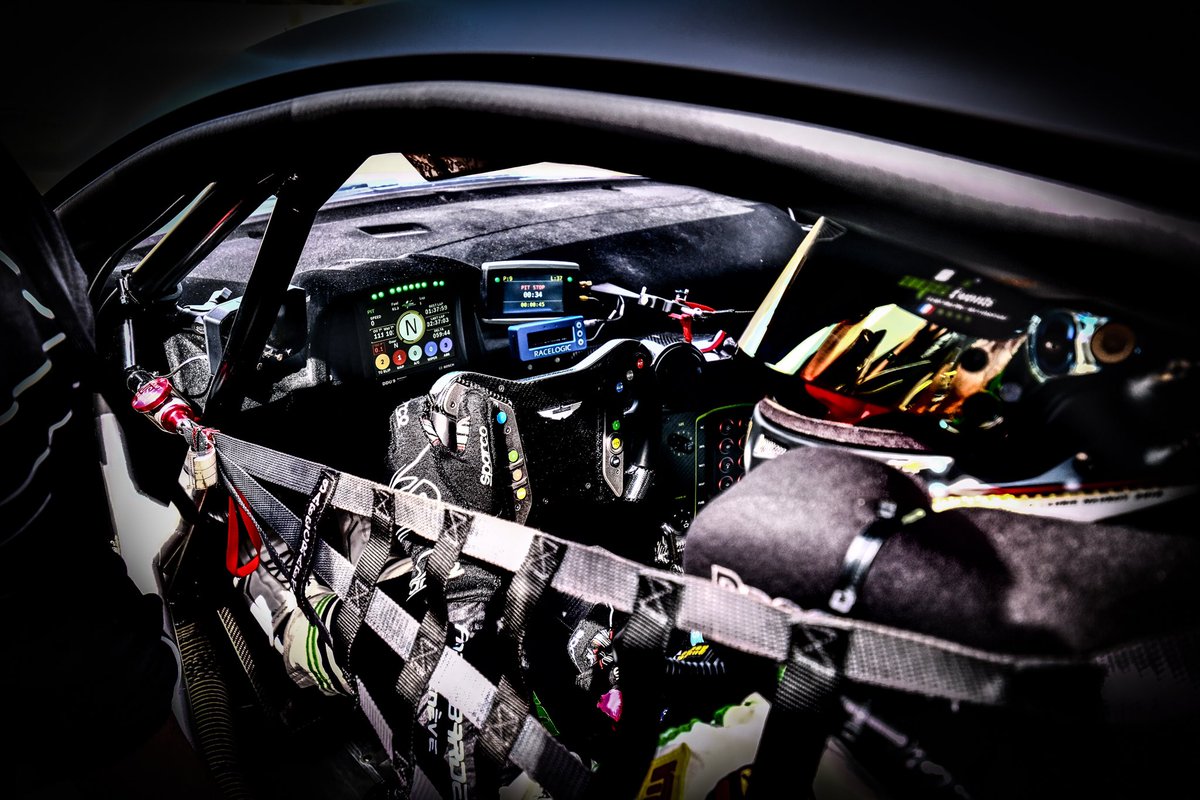AMR_Official's tweet photo. We’d like to wish our partners #AGSEventsRacing #JSBCompetition and @MirageRacingFr a super successful weekend in the opening round of the @ffsa_gt at @CircuitNogaro!
#AstonMartin #Vantage https://t.co/yOOsEnc9MB