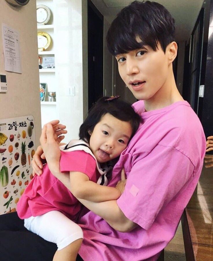 ли дон ук и сьюзи. ли дон ук и юн ин на. ли дон ук и ли да хэ. ли дон ук жена. ли дон ук и юн ин на.