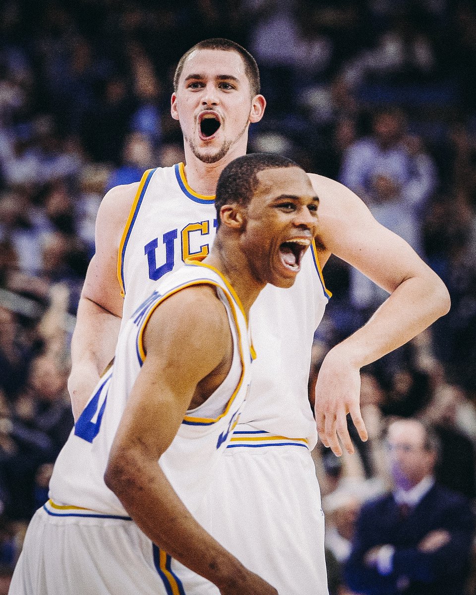 PlayersTribune's tweet photo. .@kevinlove on his years with @UCLAMBB: ”We were like family, that team. For almost every single person on that team, we could meet up in 20 years and be right on the same page.” https://t.co/TtwjaNsFSU #TPTArchive https://t.co/nAwt1i4gCA