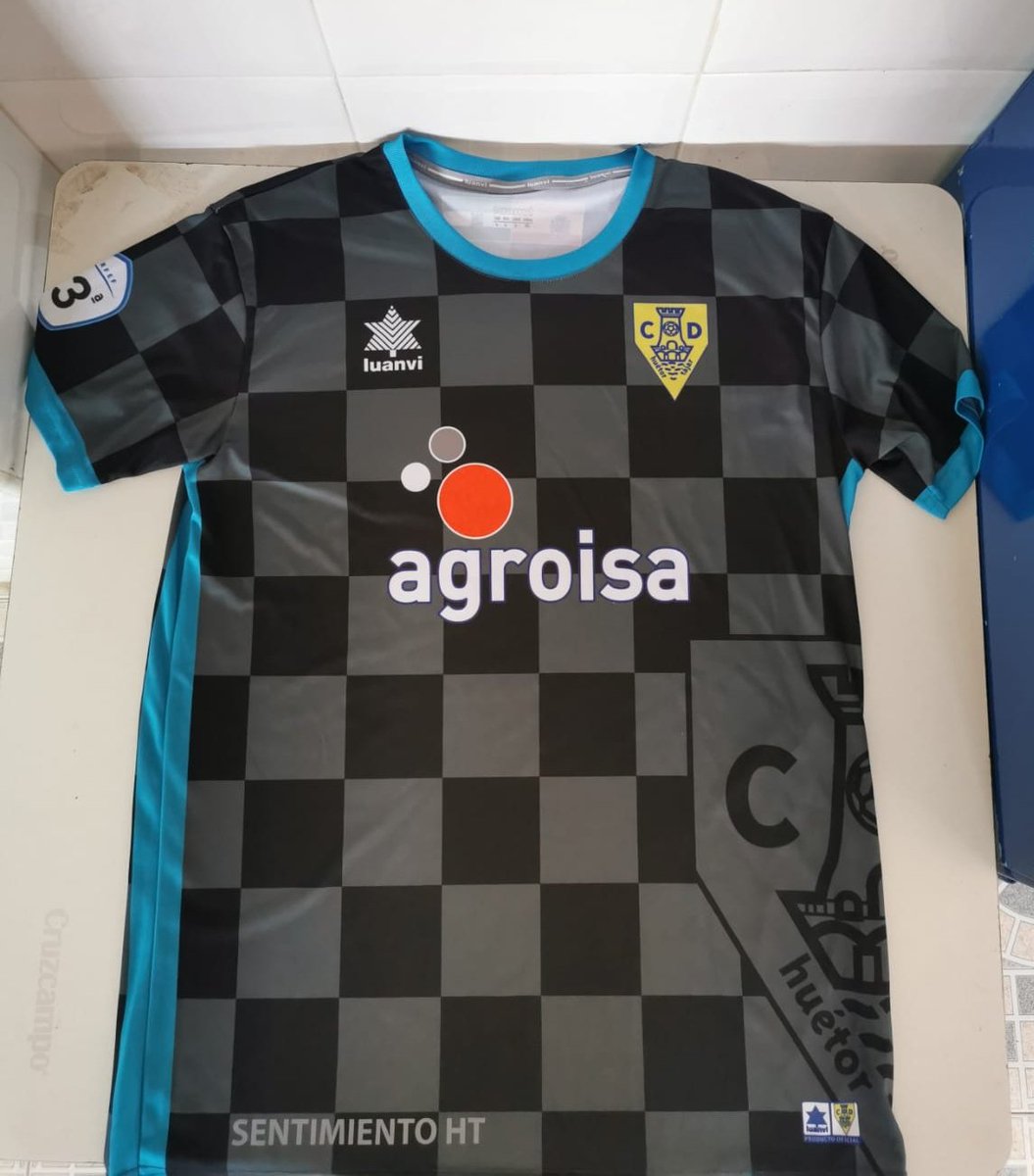 SORTEO | El <a href="/CDHuetorTajar/">CD Espárrago de Huétor Tájar💛💙</a> realiza un sorteo de la segunda equipación de la temporada 2020-21 para que podáis lucir los colores panciverdes con orgullo por la calle 😍⚽

Pasos a seguir:

➡️ RT y MG a este tweet
➡️ Seguir la cuenta del <a href="/CDHuetorTajar/">CD Espárrago de Huétor Tájar💛💙</a>

#SentimientoHT 💛💙