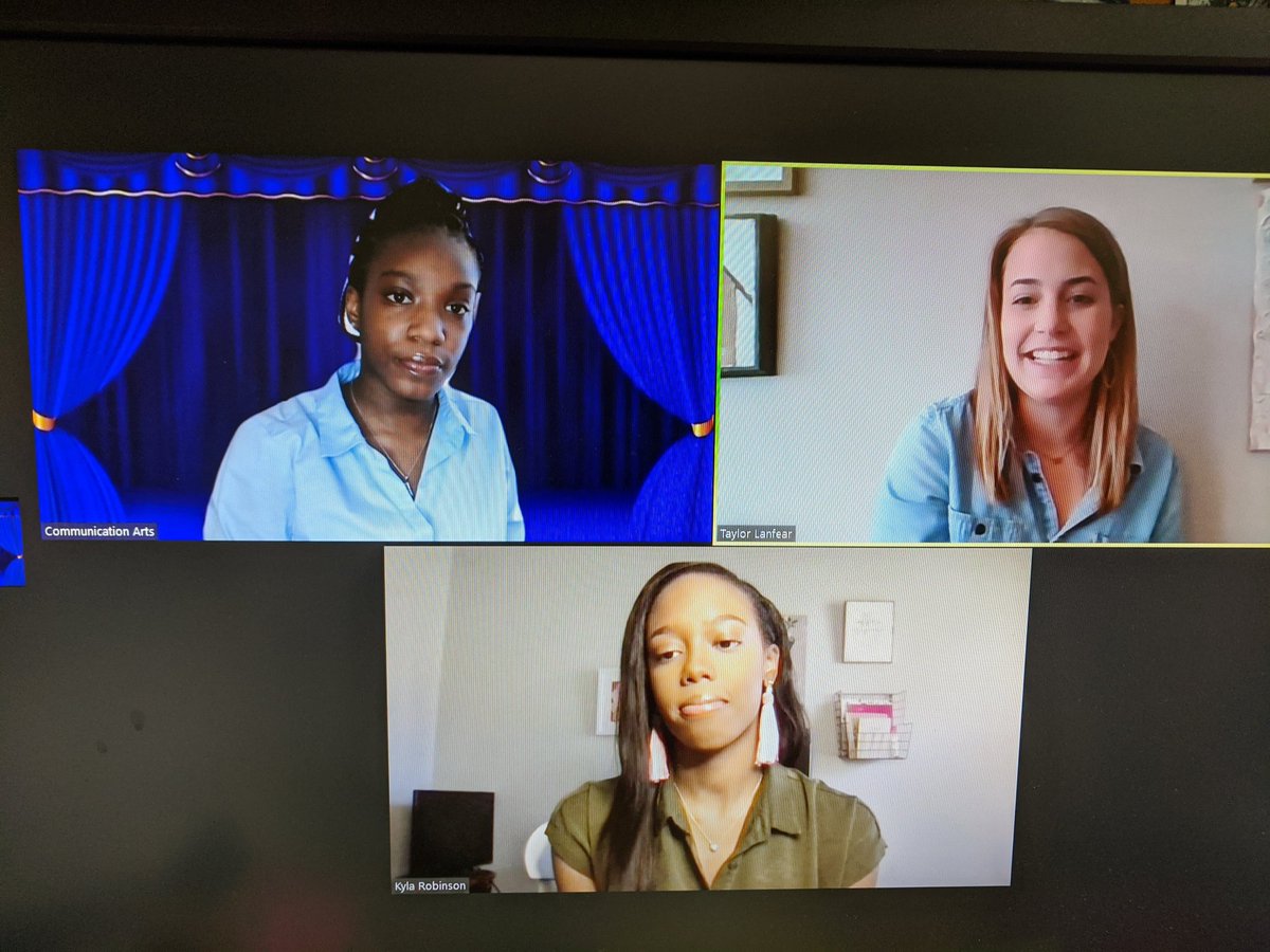Brooks_1906's tweet photo. One of the best parts of my job is hearing from former students. Today I heard from two, and how they are soaring, as they encouraged current students. Congrats and thanks to @kyla_robinsonPR, @tlanny8 and ALL those who made #CommArtsINC possible! https://t.co/GVDd6oKIc6