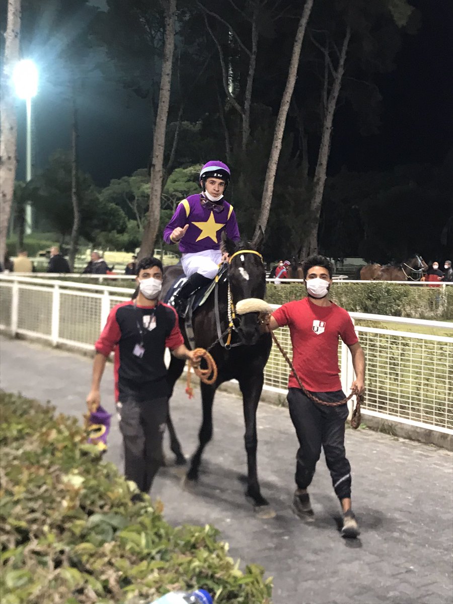 Maşallah Nisan ayı bereketiyle geldi 
Ekürümüz safkanlarından `DUBAWİ GRANDSON ‘ güzel bir mücadele sonucu başarılı jokeyi Mertçan ÇELİK ile kazanıp maidene veda etmiştir...
Emeği geçen bütün ekibimizin eline sağlık 🤲❤️🧿🏇
<a href="/ogndeirmenciol1/">ogün değirmencioğlu</a> 
<a href="/KAYA_Ali_KAYA/">ALİ KAYA</a>