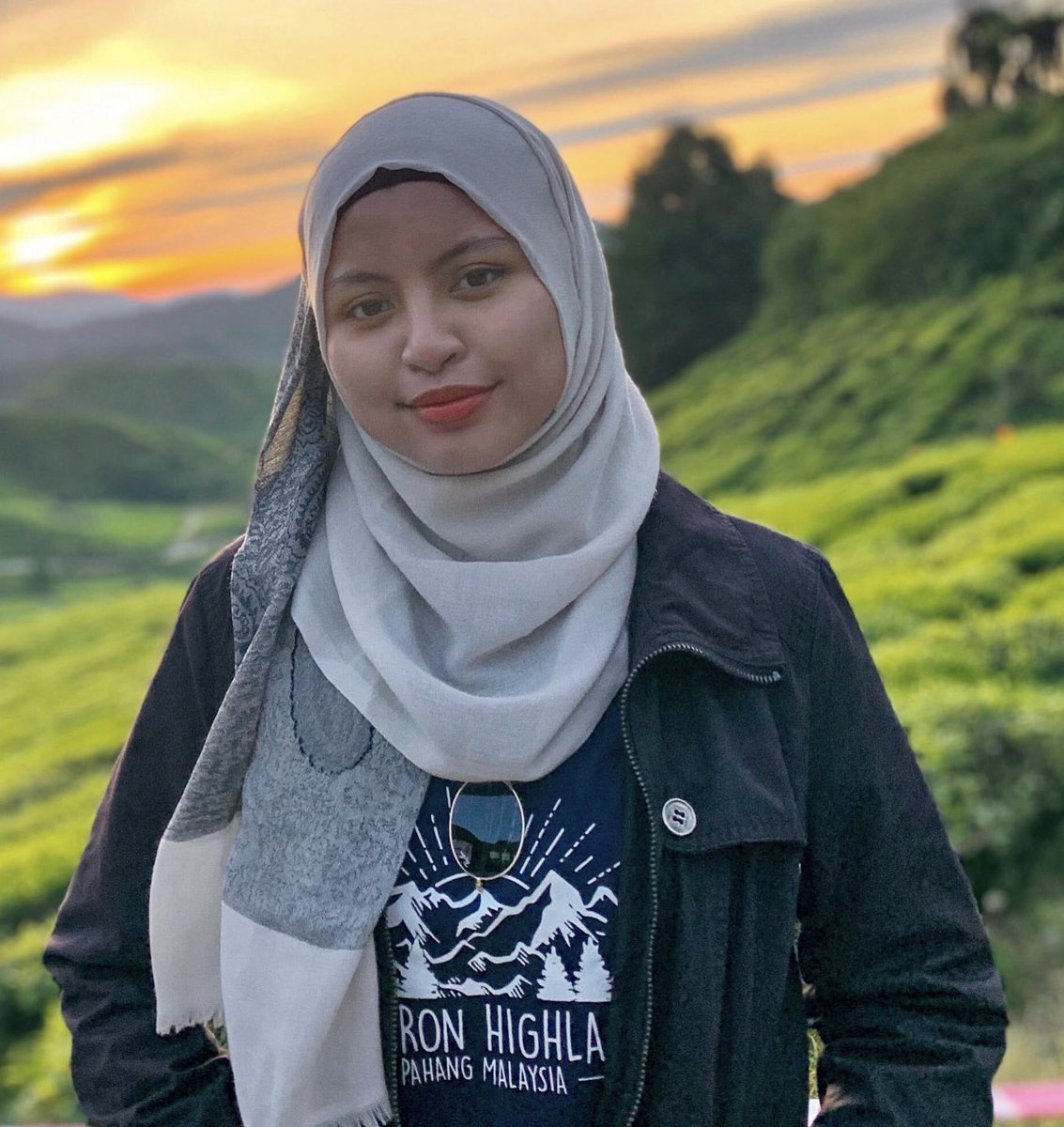 RAERrobotics's tweet image. #womeninstematerau  Aisyah Ariff is a junior studying AE and minoring in Space Studies &amp;amp; Applied Maths.She is a mechanical member of NASA RMC. She has participated in multiple robot and model rocketry competitions back in her home country, Malaysia.