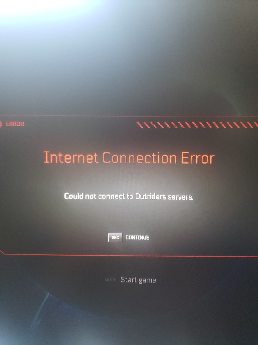 mrbolt85's tweet photo. @Outriders keep getting this like every 20 mins or so. Please fix the servers. https://t.co/zDHyL9Fphc