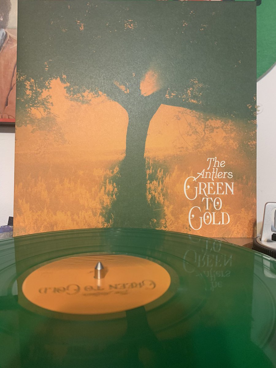 Some of you know how important <a href="/theantlers/">The Antlers</a> are to me and how excited I am by having new music from them to listen to. If you haven’t listened, you should. 

The Antlers - Green to Gold
