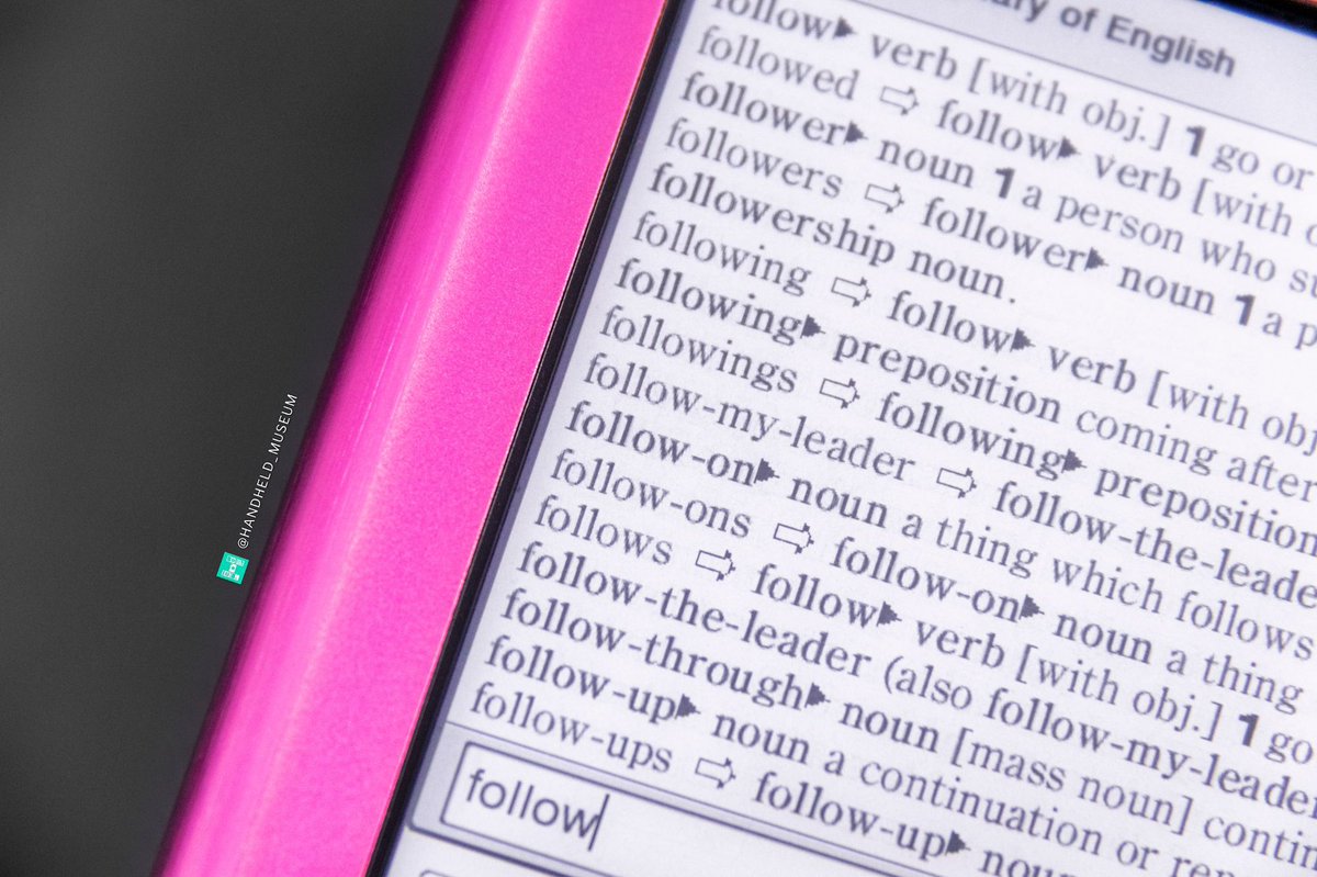 Handheld Computer Museum tweet media