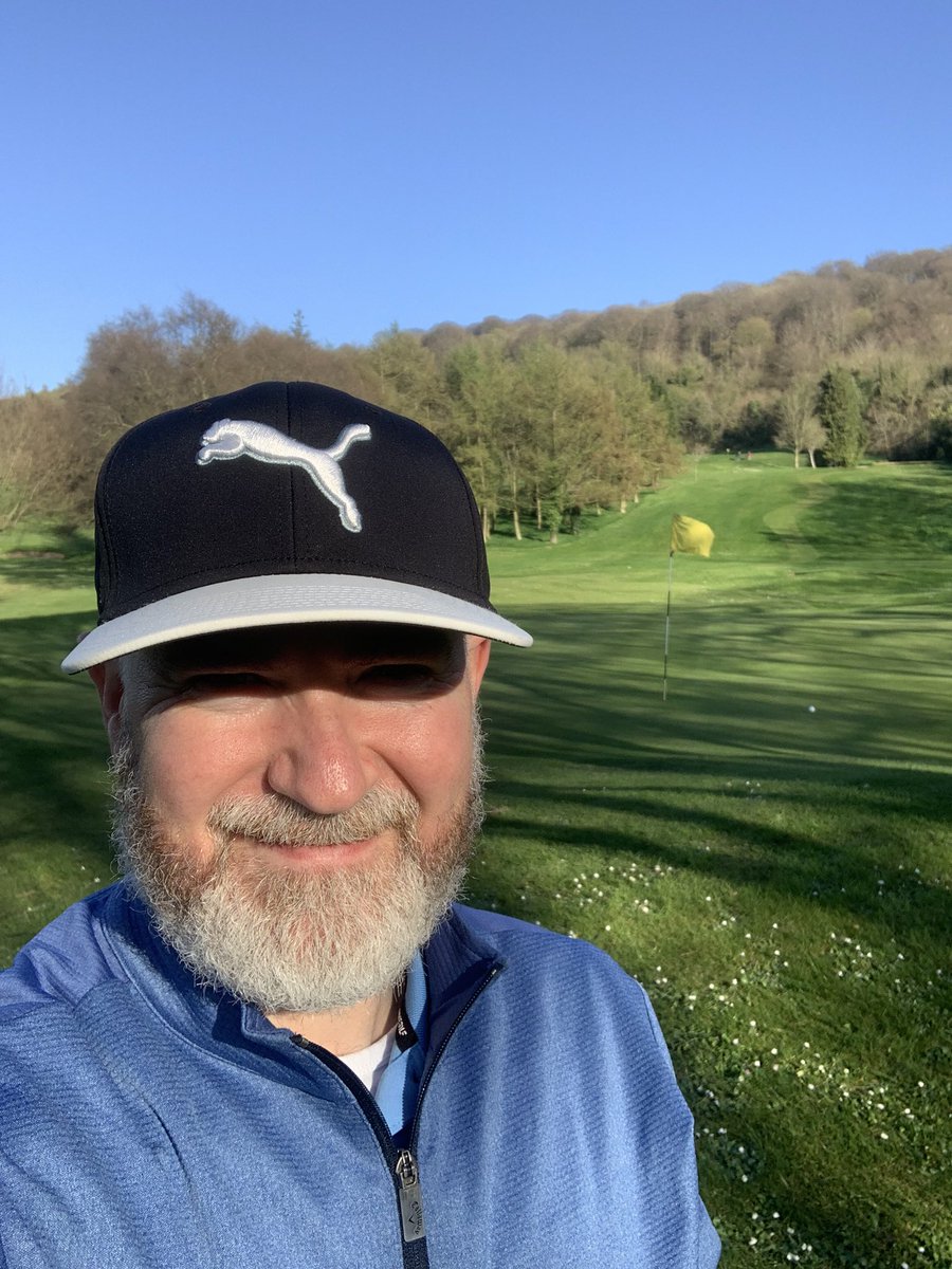 MeaDosVirtus's tweet photo. Of course I missed the 4 foot birdie putt. Standard. Back at it 🏌️‍♂️ https://t.co/jDm5IHvztF