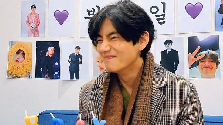 worldofvantae's tweet photo. the most adorable boy tete #v 📸 https://t.co/mMoUn36rgc