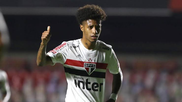 futebol_info's tweet photo. ⚠️ Atlético-MG mira a contratação do volante Tchê Tchê, do São Paulo. Indicação do técnico Cuca.

🗞 Rádio Itatiaia https://t.co/EtK3DKDsP6