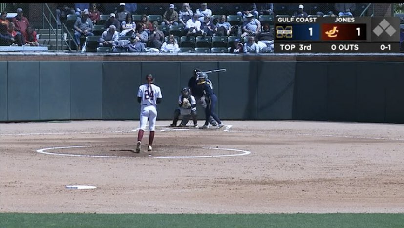 britt_lauren4's tweet photo. cheering on all my girls today...but as always, Go Cats Go!! #JCBaby @JC_BobcatsSB @hannahree24 @sarahbrannan28 #MayceeKnight https://t.co/uq4KIxLflp