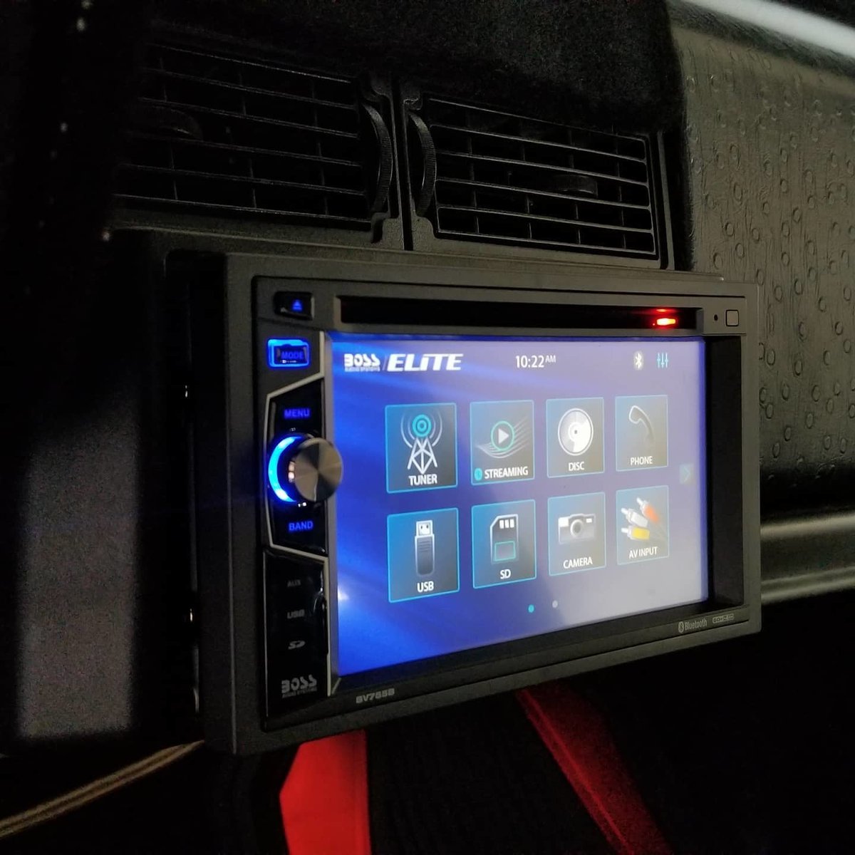 Boss Audio Systems tweet media