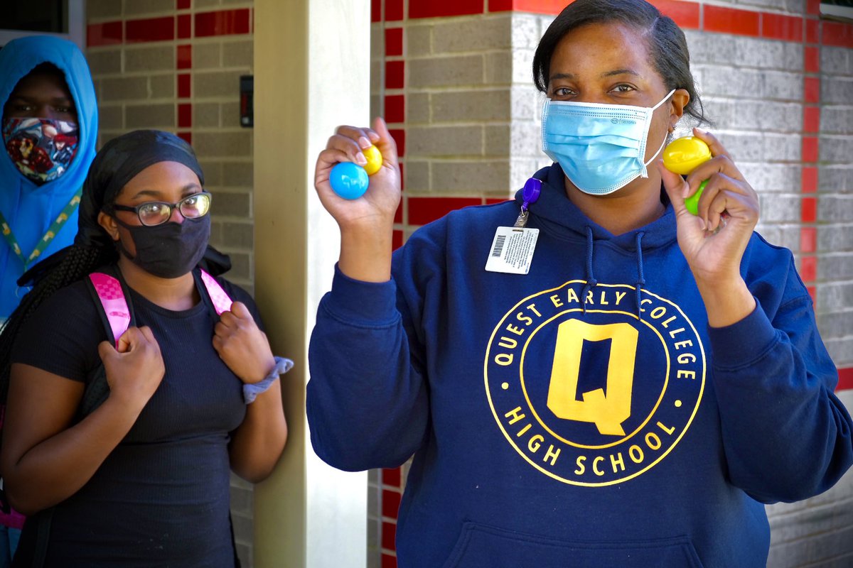 RodriguezQuest's tweet photo. The Great Quest Egg Hunt 2021
@HumbleISD_QECHS https://t.co/qi4Sn3Ce6M