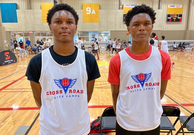 rodgerbohn's tweet photo. 6'6 2022's Amen and Ausar Thompson of High Major AZ/@Illinois_Stars are impacting the game in so many different ways at @ny2lasports. Incredibly versatile defenders who can really pass the rock and are elite finishers in transtion. Fresh off winning state title at Pinecrest (FL). https://t.co/2EKMZdRrht