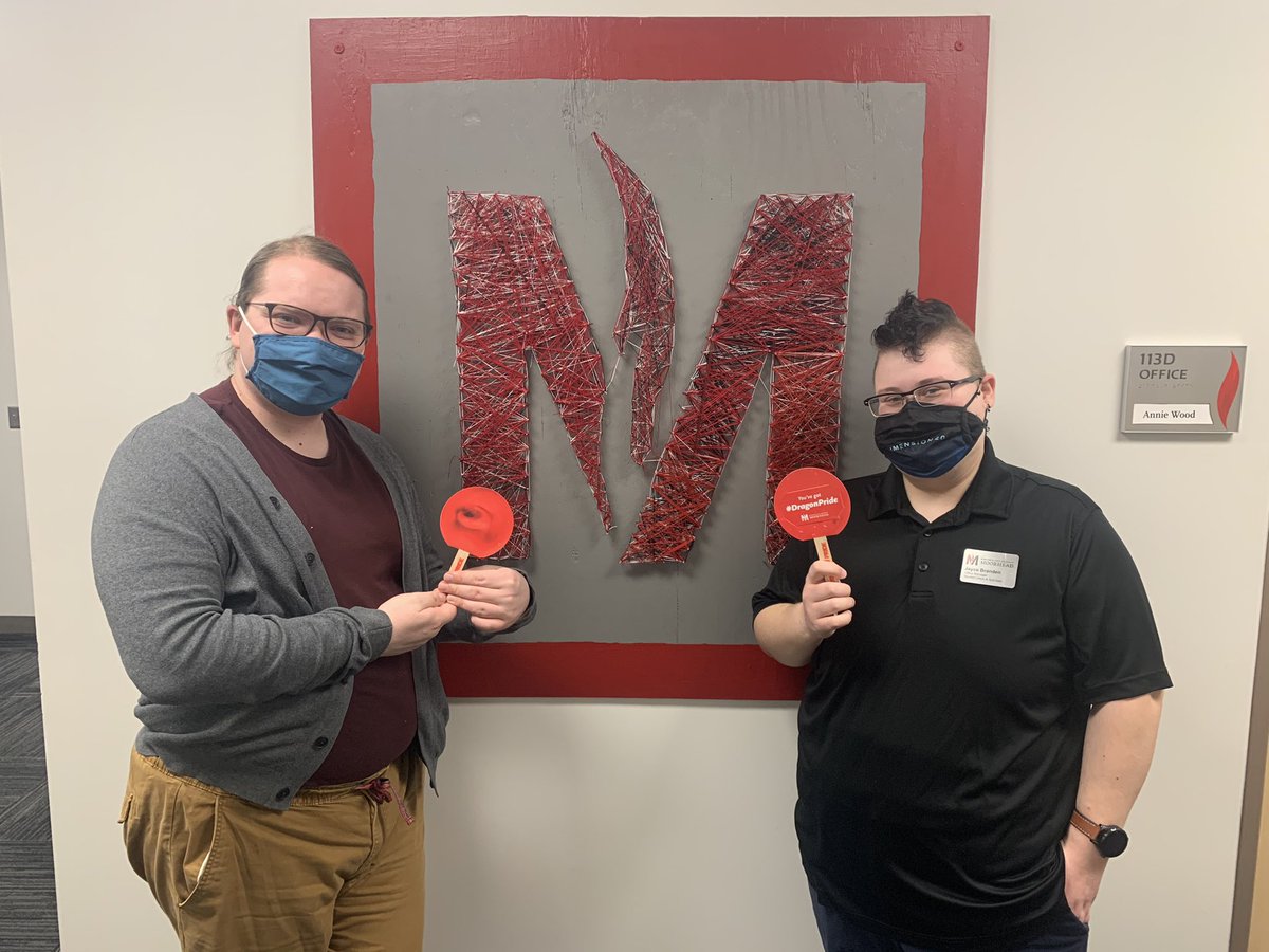 FYPMSUM's tweet photo. Shout out to all these fun people celebrating #dragonpride on this beautiful Friday! https://t.co/4zh17Z7y2X
