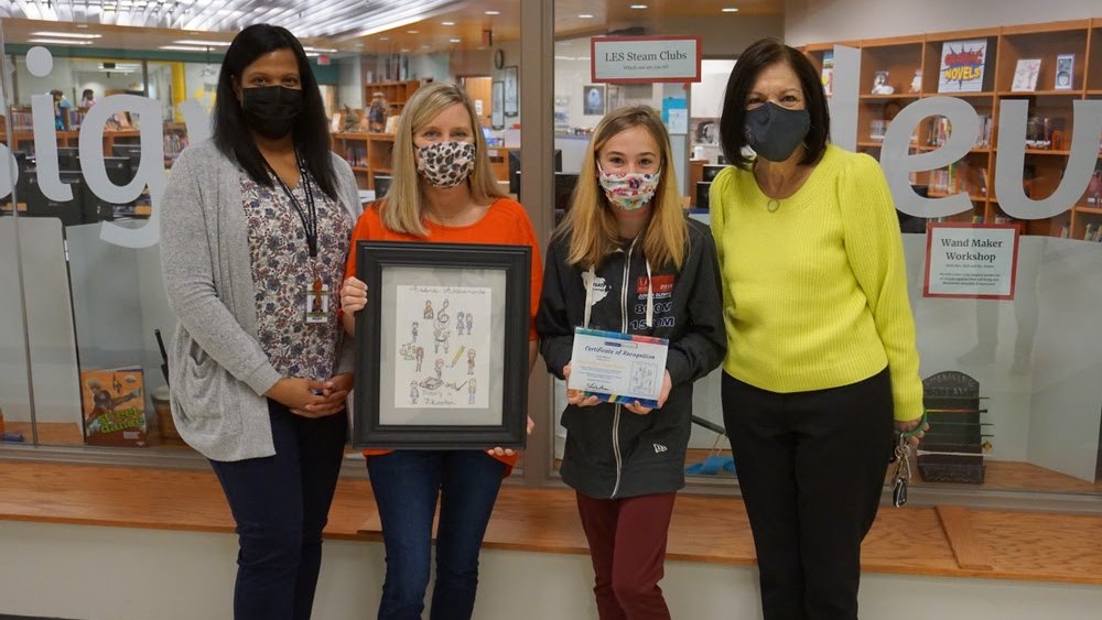 🎨 Congratulations to Dorothy Hutchins, a fourth grader at <a href="/LeaphartElem/">Leaphart Elementary</a> #STEAMMagnet! She received third place in the elementary school level of the 2021 <a href="/MagnetSchlsMSA/">Magnet Schools of America</a> Poster Contest, a nationwide competition. Learn more: bit.ly/31JHBxD #PrideIn5