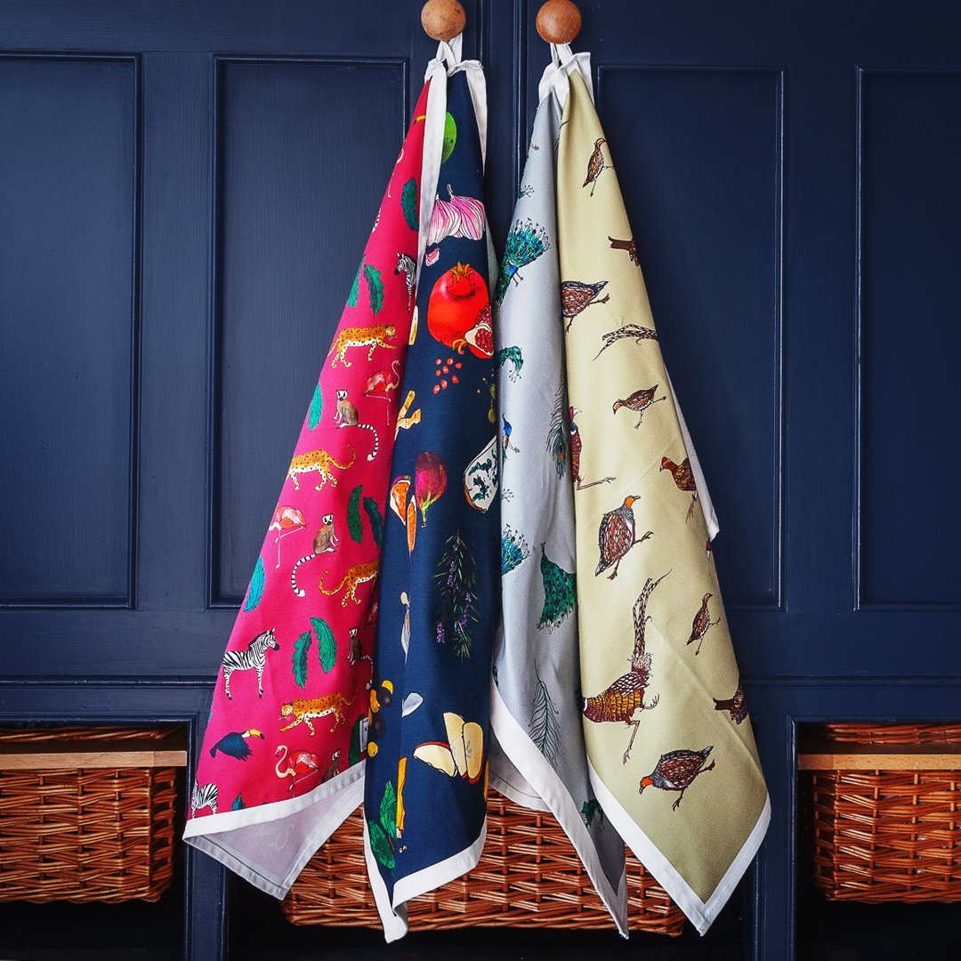 LAST CHANCE for our gorgeous tea towels - they match perfectly with our lovely AGA tops and oven gloves so if you're after a coordinating kitchen now is the time - our current website is closing for a revamp on Monday 5th April ⏰
We will be back with ALL NEW collections very ve