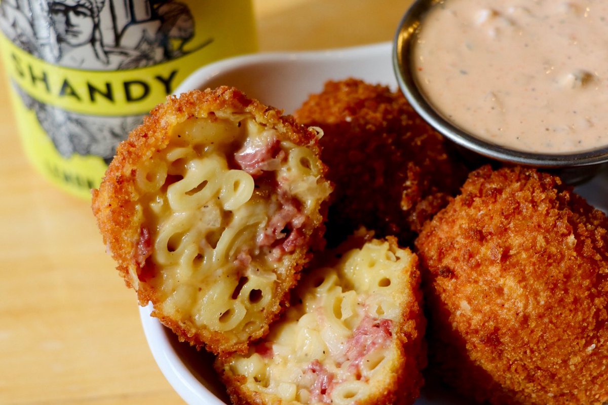 For our mac-n-cheese loving friends and really anyone who loves delicious food! These Rueben Mac Bites are on special through Sunday for #clevelandmacncheeseweek!

Made with mac and cheese, corned beef, sauerkraut, Swiss cheese, and thousand island! 😋