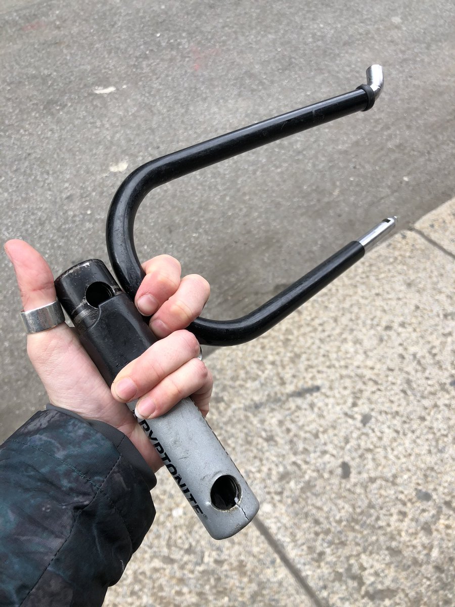 skel_mo's tweet photo. When the universe just wants to let you know who is really in charge. Bike stolen outside REI NYC. Midnight you shall be missed, we didn’t have enough time together. #bikenyc #bikethief #fffffffff https://t.co/LcKPVsPjwo