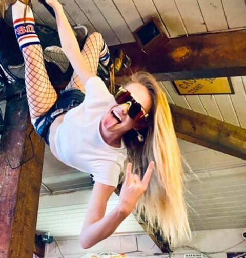 coyoteuglyusa's tweet photo. PARTY ON with your favorite Coyotes!
📷: Coyote Ugly Panama City
#coyoteuglypcb #panamacitybeach #coyoteugly #coyoteuglysaloon #coyoteuglylove #realfunbeach #uniquelypc https://t.co/fRZ410beMF