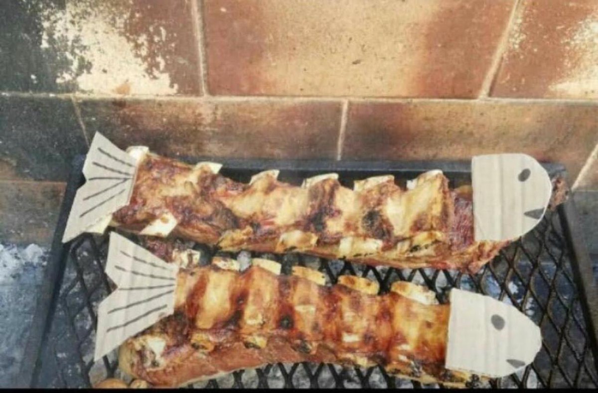 fruitsender's tweet photo. Vendo pescado para el domingo de Pascuas.. 
Si no sabe de pescados, no opine! https://t.co/uuEcIKcobt