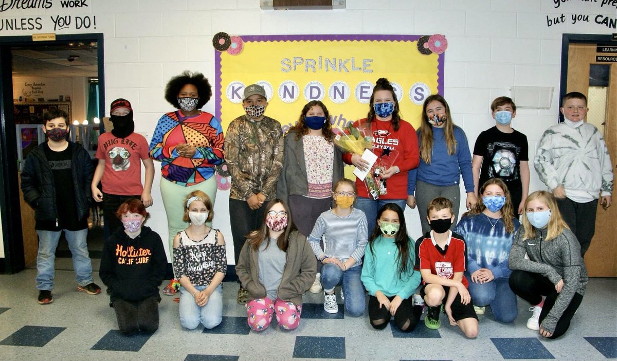 CONGRATULATIONS to <a href="/ms_bflora/">Brittany Flora</a> for being named Teacher of the Year at Dudley Elem! 🎉Ms. Flora is a teacher LEADER that thinks beyond the walls of her classroom to what her impact can be for all students and teachers. 🐾#fcpsva