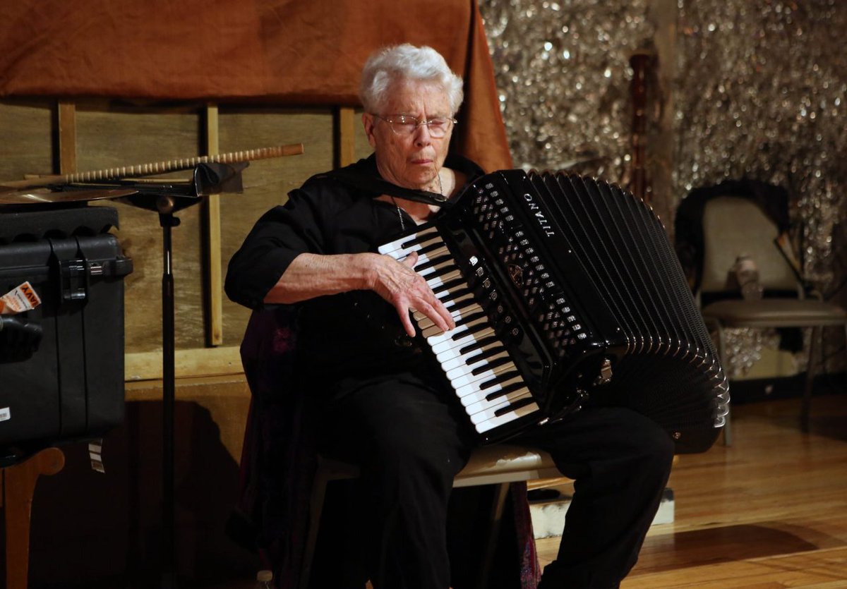 TheVinylFactory's tweet photo. Deep Listening: Discovering Pauline Oliveros’ sonic world with Laima
https://t.co/3R3WeZbSVt |@laimaleyton https://t.co/mxl9DyJCwJ