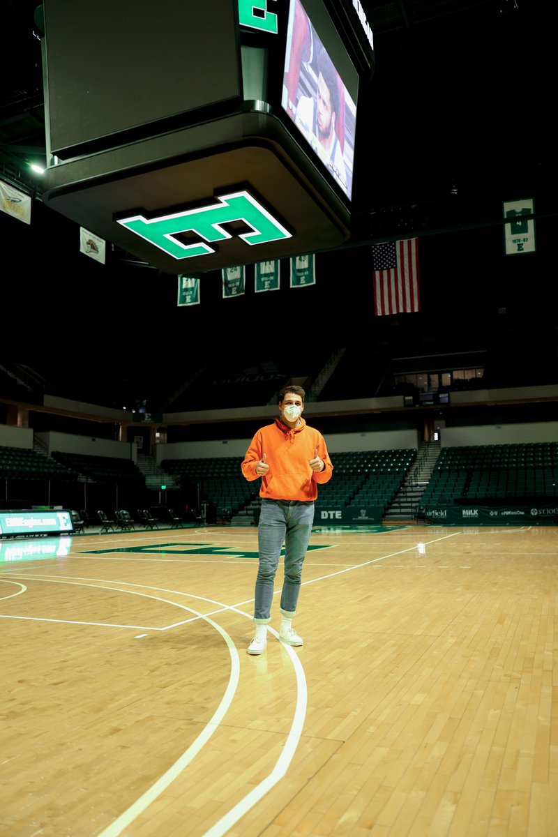 nickdalessa's tweet photo. Just wanted to take a minute to thank @EMUAthletics for the opportunity to produce games and work other positions there this past season. I learned a lot and I'm incredibly thankful to them for giving me my first job in the industry out of school. Excited for what is next! https://t.co/J6qFFLhpA8