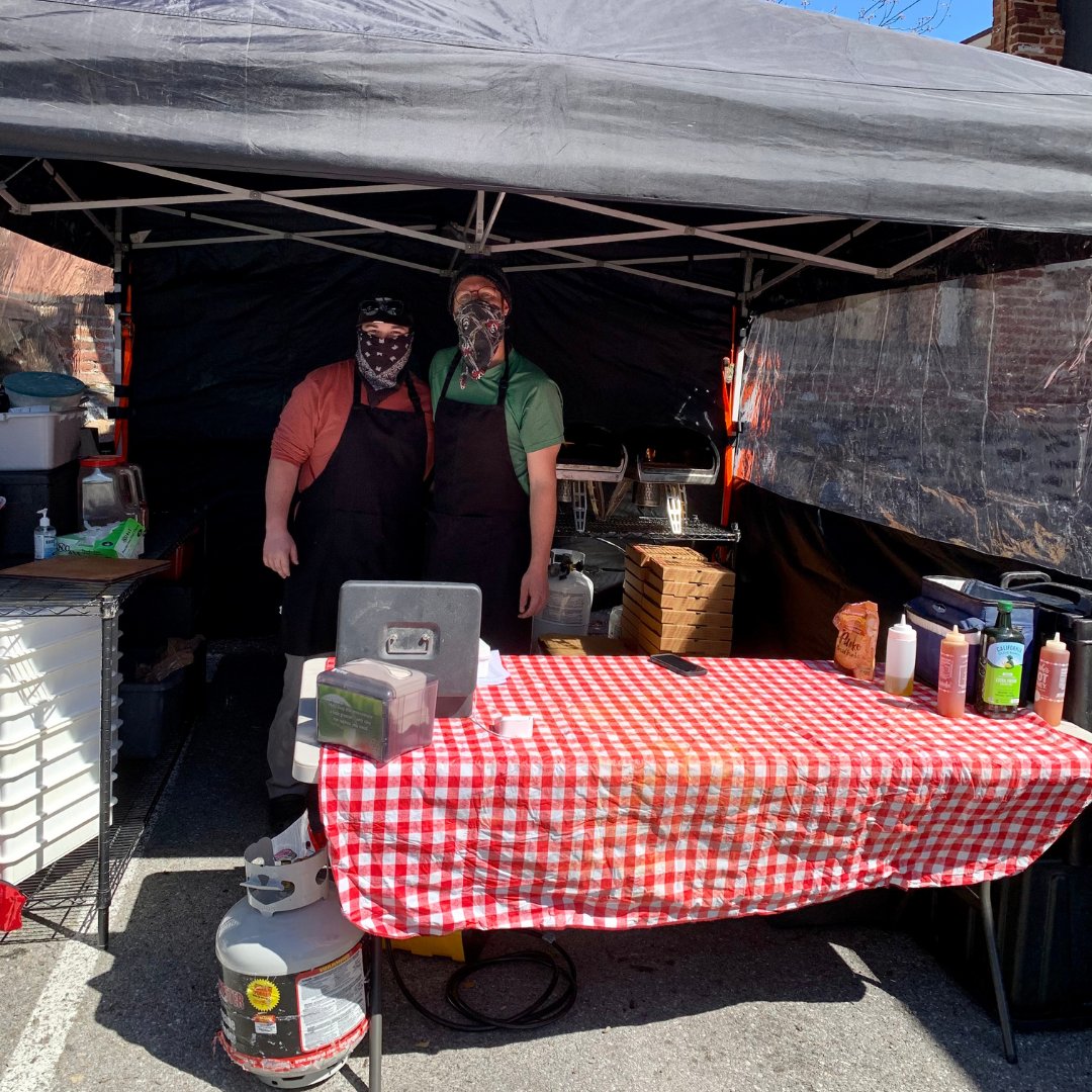 SoGoodLancaster's tweet photo. Head over to @TheCandyFactory tonight at 6 for some fun First Friday festivities!! The unveiling of a new library, pizza from Pizza Tent, &amp; an egg hunt for the kiddos!

To keep updated with fun events in Lanc, stay updated with "So In The Know" - Sundays at noon on Facebook🤩 https://t.co/UoSGRMDyG3