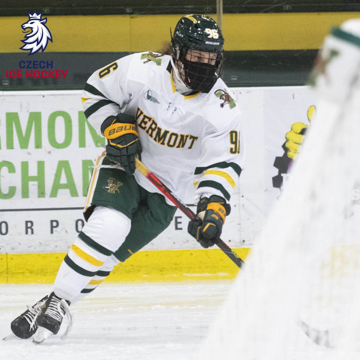 Excited for some Catamounts representing on the international stage in the week ahead! Theresa Schafzahl will face Germany April 7-8 while Blanka Škodová, Natálie Mlýnková &amp; Tynka Pátková will face Denmark in World Championship prep games.  
🇦🇹 🇨🇿
#ThisIsVermont