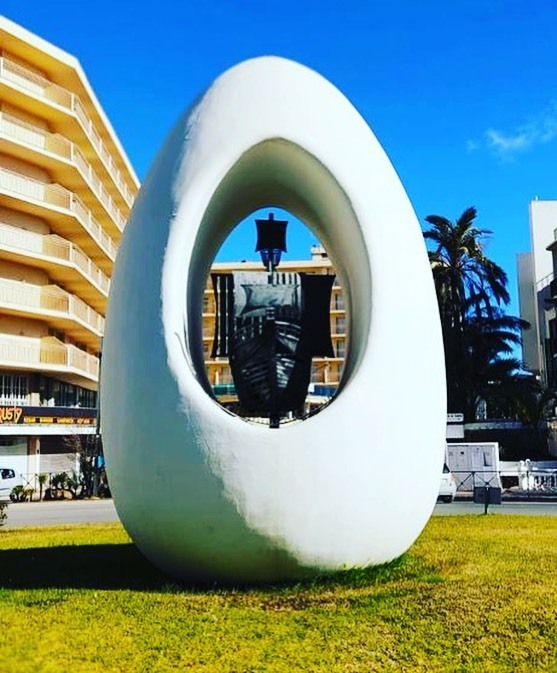 IBIZALIVE_TV's tweet photo. Happy Easter from our favourite egg!
•
•
•
•
#easter #sanantonio #ibiza #egg #happyeaster #loveibiza #lovesanantonio #easteregg #ibizaeaster #theegg https://t.co/eVhKDgGHHd https://t.co/wNWPESf2dm