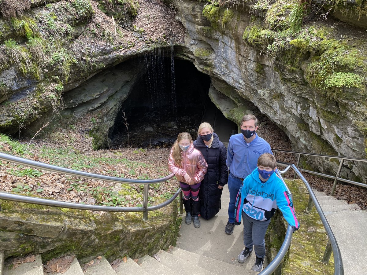 AndyBeshearKY's tweet photo. .@BritainyBeshear and I took the kids to @MammothCaveNP to explore the longest cave system in the world. Our commonwealth is full of incredible places to explore, right here at home. Let's travel safely while supporting local. #TravelKy https://t.co/ovqwKNsbnx