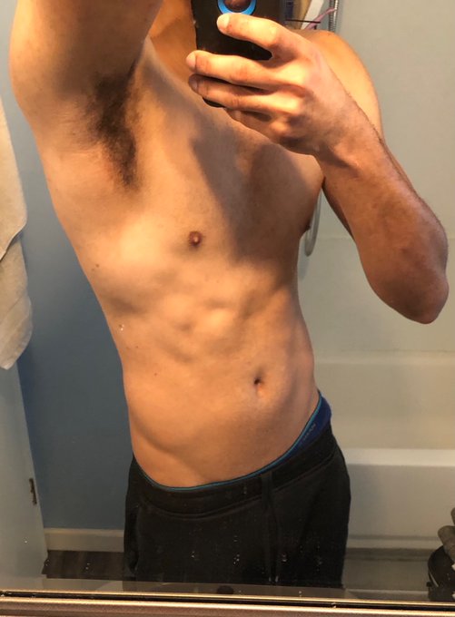 Just left the gym, bet you wish you were on your knees begging to touch . https://t.co/nh649p9H9l