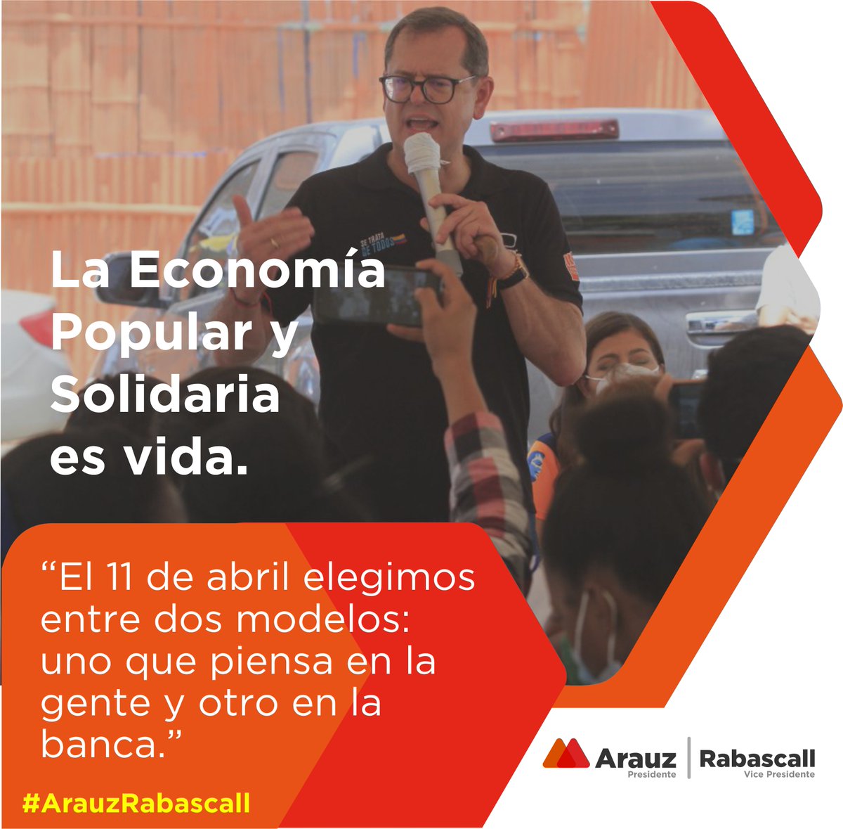 rabascallcarlos's tweet photo. El 11 de abril se disputan dos modelos:
El de @LassoGuillermo que piensa en sus socios la Banca y el nuestro que prioriza al ser humano.
Vamos a sacar adelante al Ecuador sin dejar a nadie afuera
@ecuarauz 
#ArauzRabascall
#FuturoTrabajoyDignidad
#ContigoConTodosAhora https://t.co/SsvxJzLD4d