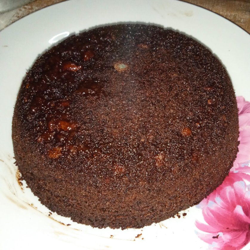 RossanaAle's tweet photo. Postresito: Brownie saludable. Ingredientes:
2 cambures
2 huevos
2 cucharadas de Harina de Avena
2 cucharadas de cacao
1 cucharadita de vainilla
1 cucharadita de polvo para hornear
Chipas de chocolate 
2 min en el microondas
🤤 https://t.co/uf5ysqfp7z