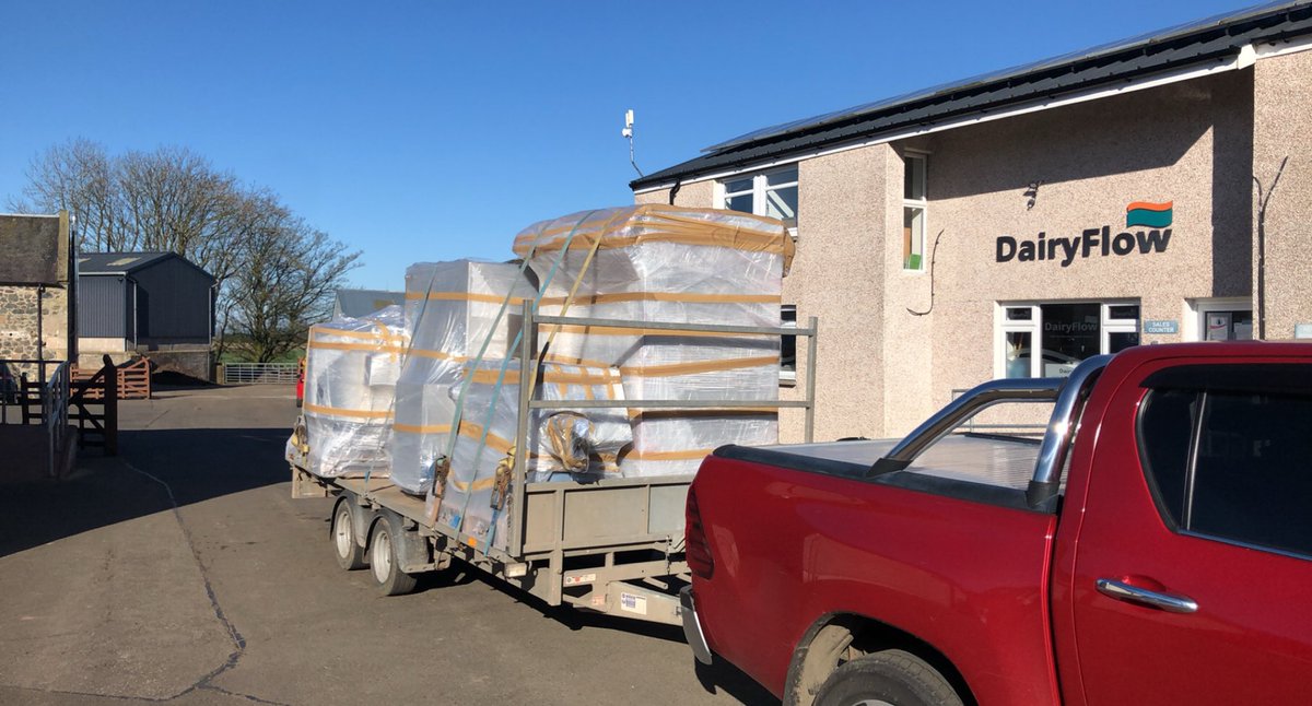 DairyFlow's tweet photo. We’ve got the Friday feeling 🎉😎 @cortonplants are you excited yet!?
#fullloadfridays https://t.co/ydDEVwvyTH